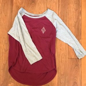 women's small Active baseball tee